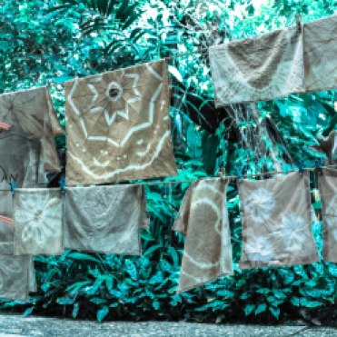 laundry-tie-dye-buddhamonthon